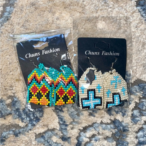 Chuns Fashion Beaded Multicolor Dangle Earrings - Picture 2 of 2